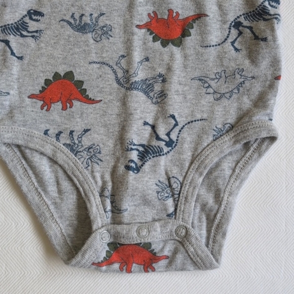 carter's gray dinosaur short sleeve bodysuit diaper shirt 24 months baby boy - Picture 3 of 6